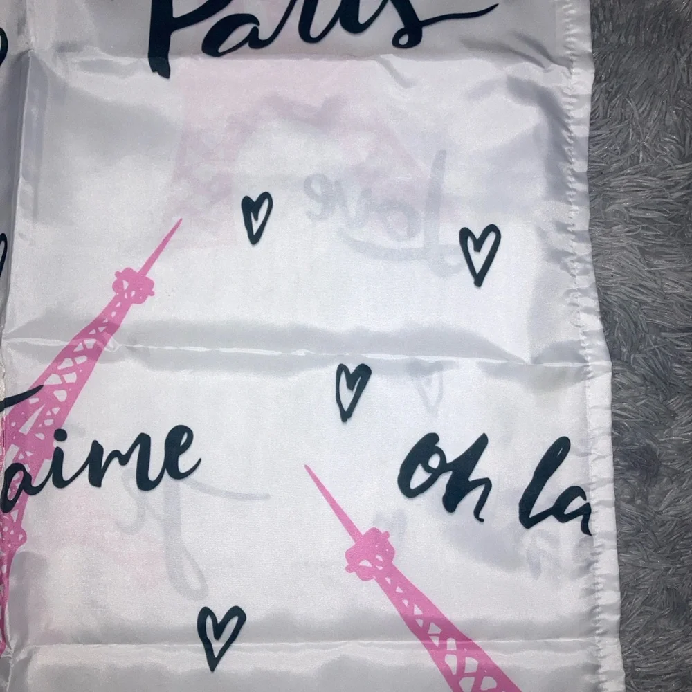Paris Eiffel Tower Print Shower Curtain